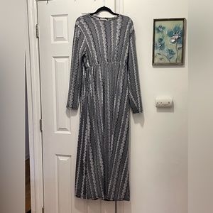 Devorah’s Secret Blue and silver maxi dress robe